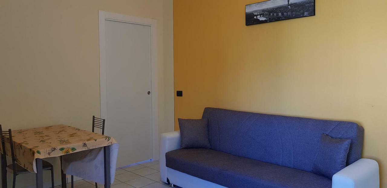 Casa Arancio Lägenhet Tarquinia Exteriör bild